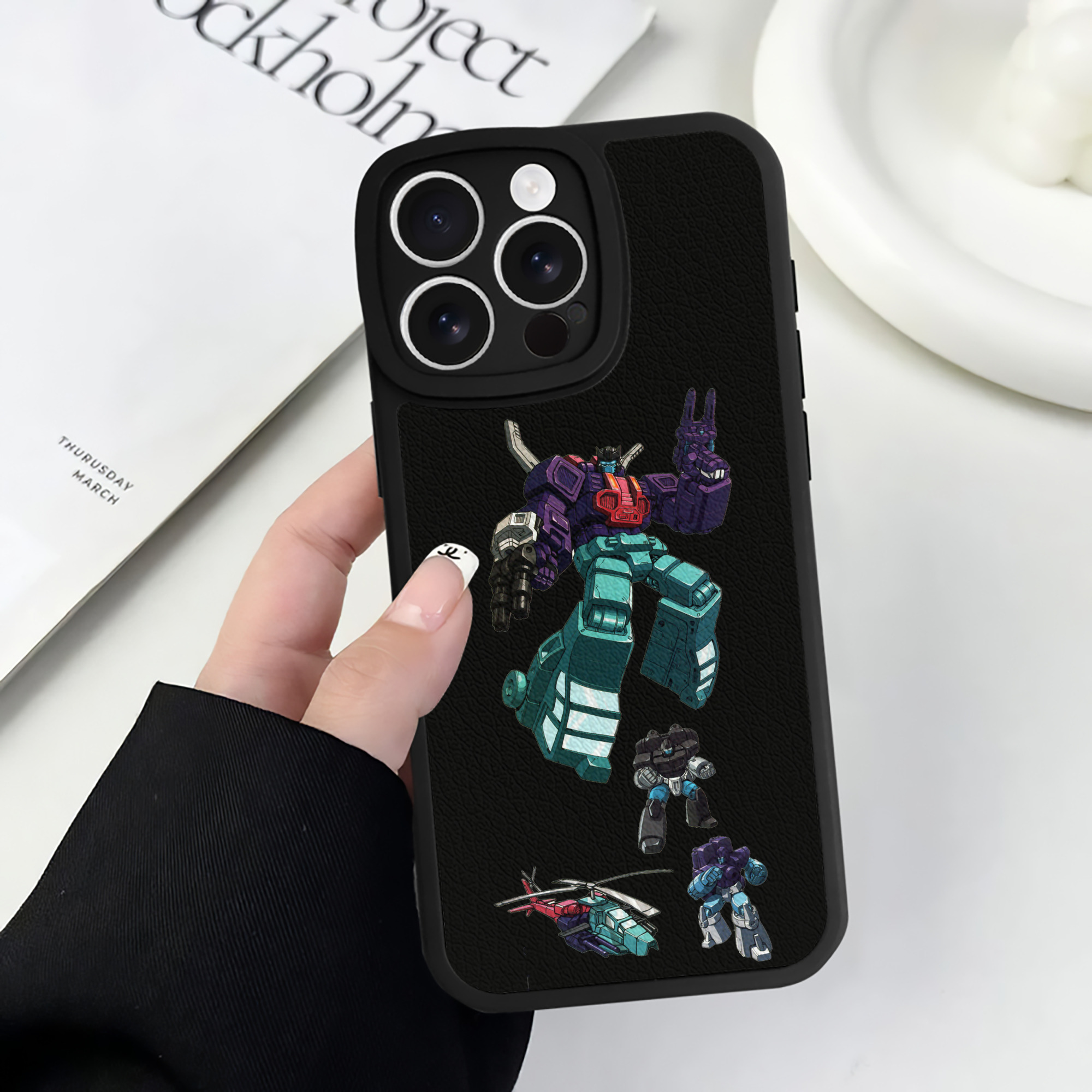 （画像用）  【iPhone 16シリーズ対応】シリコンスマホケース（レザー調） 材質：シリコン